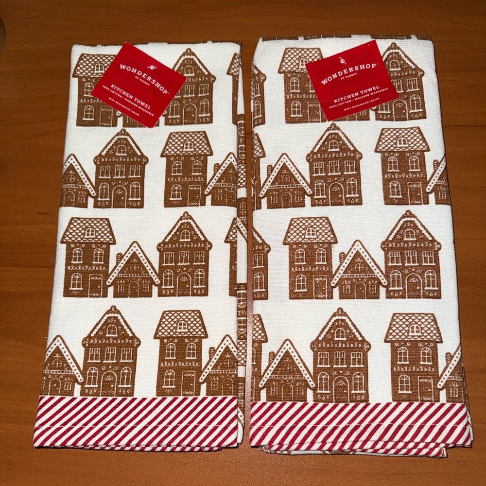 Wondershop at Target Set of 2 Gingerbread House Kitchen Dish Towels